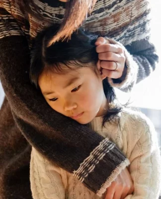 4 điều cha mẹ có trí tuệ cảm xúc cao không bao giờ làm với trẻ