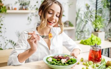 4 thói quen đơn giản ít tốn kém giúp làn da khỏe đẹp mỗi ngày