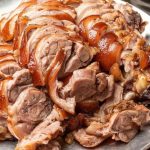 4 nhóm người nên tránh ăn thịt chân giò